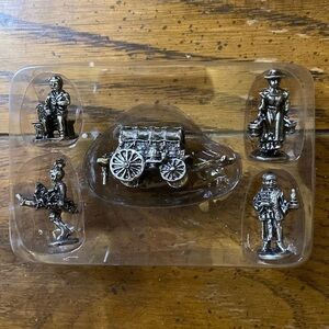 Liberty Falls 5 pewter figurines​. Vintage.
